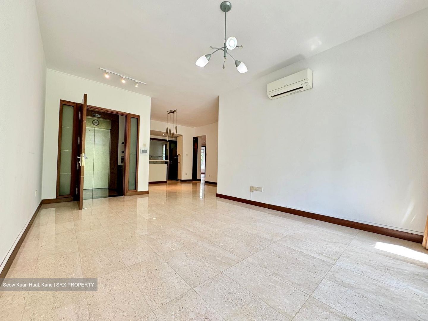 Hillington Green (D23), Condominium #504349591